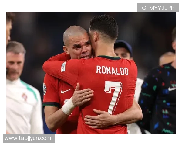 C罗白宫行总算成为史诗级灾祸，全球媒体均不配合C罗说法